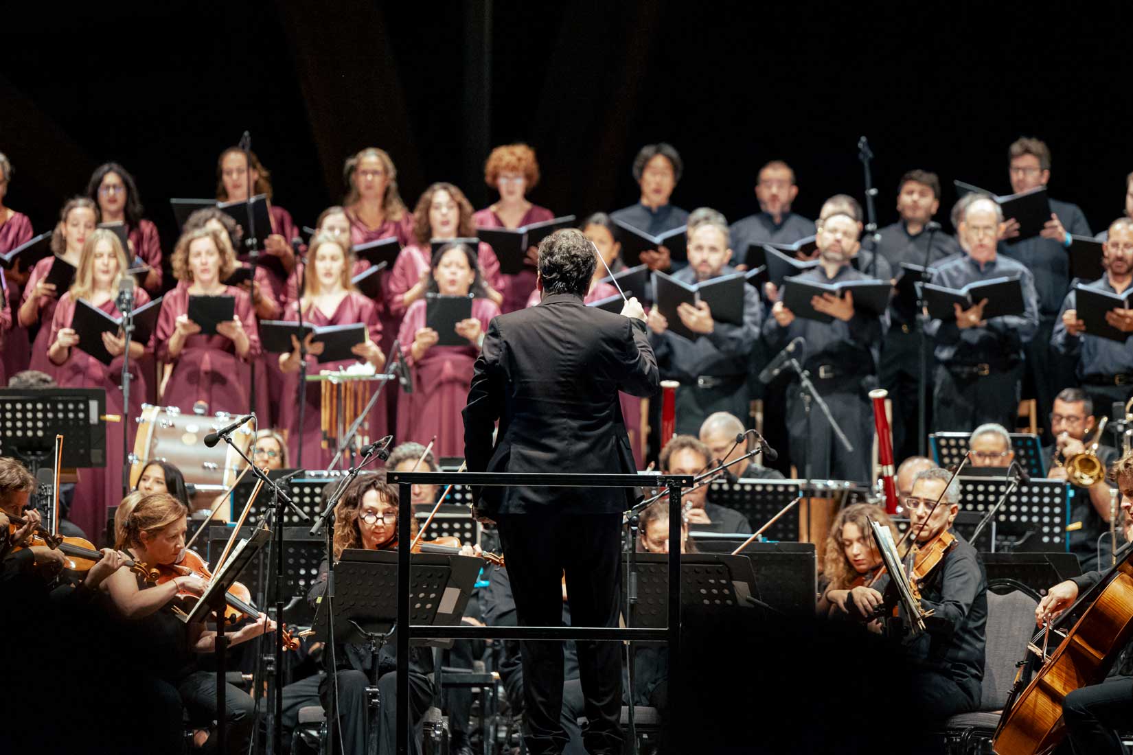 Orquestra i Cor del Liceu (© Sergi Panizo)