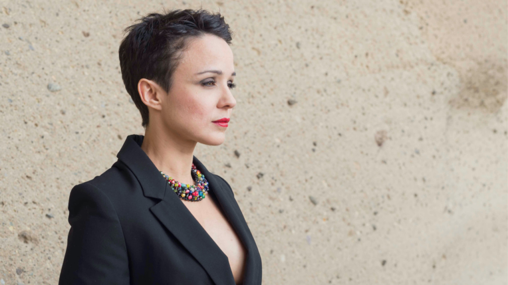 Ruth Gonzalez soprano