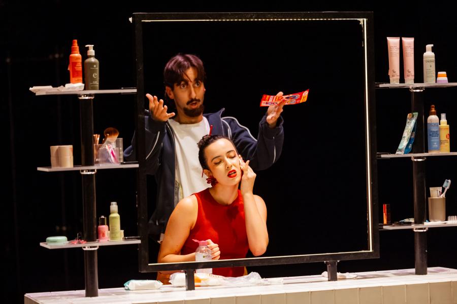 Escena de 'Estètica i massacre'