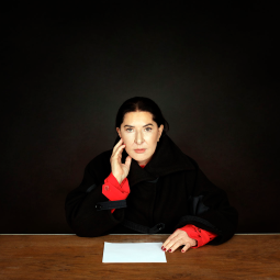 Marina Abramovic 800x800 px